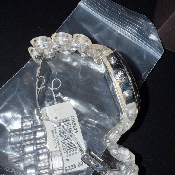 Michael Kors MK5235 Ladies Jet Set Sport Watch - Picture 7 of 7